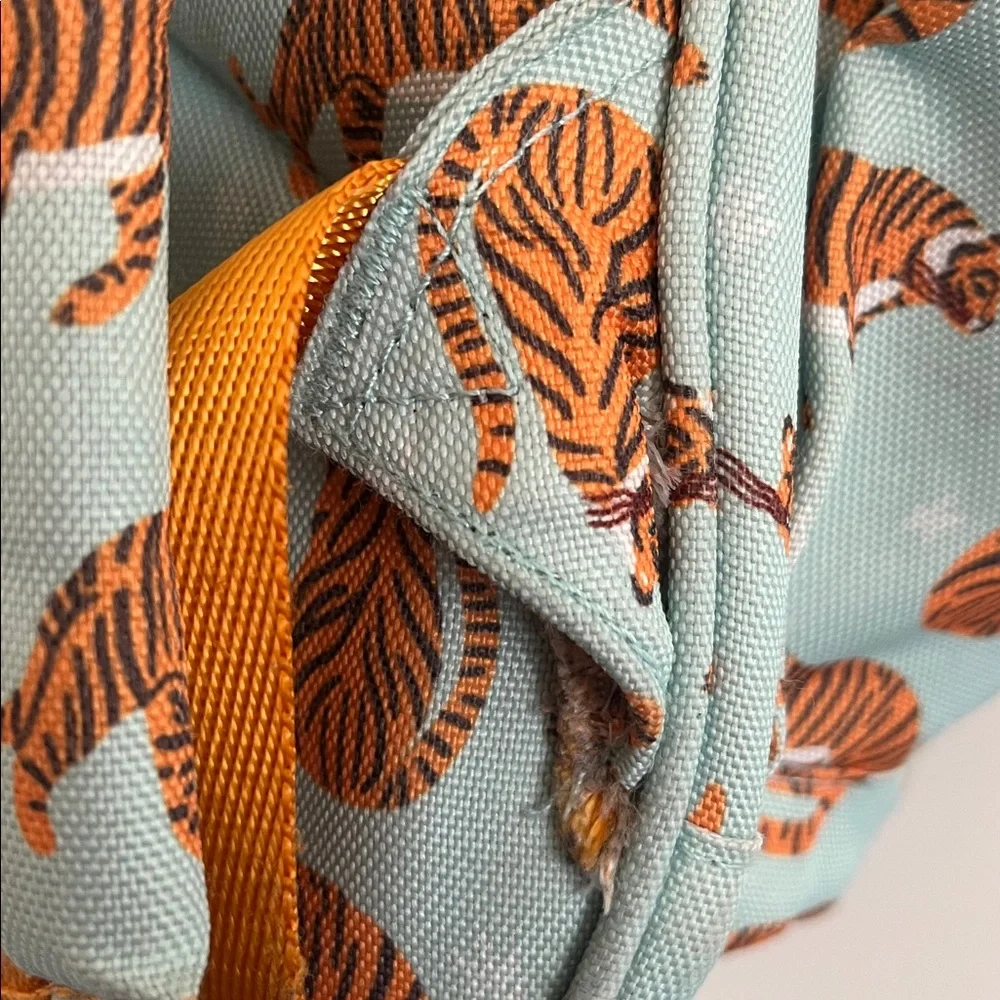 Crate & Kids Tiger Print Backpack - Turquoise and Orange - Picture 4 of 9